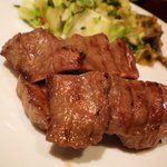 牛たん炭焼 利久 - これが牛タン焼！