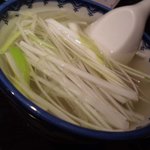 牛たん炭焼 利久 - テールスープ