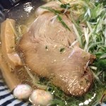 めんや 薫寿 - 薫寿そば 730円  大盛り無料