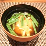 銭函の風 - カスベ煮付け 1200円 の味噌汁