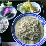 如月 - お昼の限定定食（そば・天ぷら・ご飯・一品）2時までに入ればOK