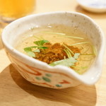 俺の魚を食ってみろ!! - 2015.10 お通しのすりながし（400円×3）