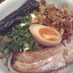 MARU龍 - 汁なしジャンキー麺：700円