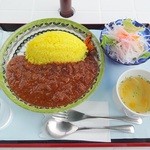 露伴亭 - スリランカカレー大盛(2015.9)