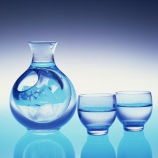 ＜11種類＞の日本酒は徳利で味わう。シェアも飲み比べもOK！