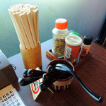 一世風靡 - 2015年10月18日(日)　店内　テーブル席卓上