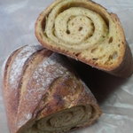 シニフィアン シニフィエ - パン・オ・ルバーブ断面