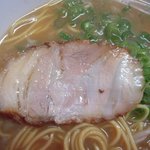 麺処 玄人 - 豚骨醤油ラーメン　チャーシューも美味しい♪