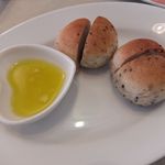 Felicita Pizzeria Trattoria - 2015年8月　パン