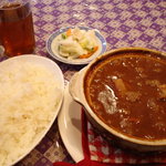 桃園 - 台湾風味 角煮咖哩飯（\940）です　ライスも付いています