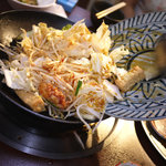 白川苑 - 名物ホルモン鍋（２人前）