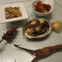 神田 雲林 - 稚鮎の南蛮漬け　トウモロコシと海鮮の黒酢のジュレがけ　蝦夷アワビ冷菜入り　マコモダケと海老の卵の炒め　鴨の舌の紹興酒漬け