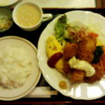 キッチンスズキ - 白身魚フライ、ホタテフライ、イカフライ、オムレツセット