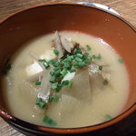 割烹 しらこ - 2010/6月（2度目）：「賄いでよかったら」とサービスで出して下さったアラ汁