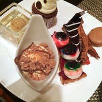 ロビーラウンジ 「マーブルラウンジ」 ヒルトン東京 - ハロウィン期間限定スイーツ