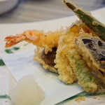 うえだや - 『1600円ランチ』選べるメインの天ぷら