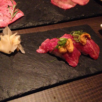 原宿焼肉 KINTAN - 和牛赤身握り寿司
