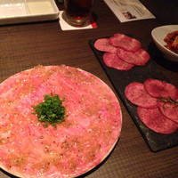 原宿焼肉 KINTAN - サーロイン・ユッケ(こ、これがユッケだと？！)