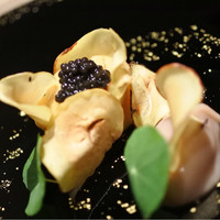 レザン ドール - 栗とウニ、キャビアの前菜