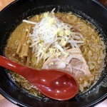 札幌味噌ラーメン８３０円