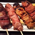 右から、レバ、てっぽう、おっぱい、ちれ