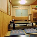 とんかつ なかお - 店内。