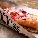 LUKE'S LOBSTER 表参道店 - ロブスターロール レギュラーサイズ