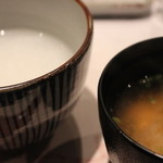 芦屋天がゆ ルクア大阪店 - おかゆと味噌汁