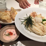 ひだりうま - 2015.10. 朝引き鶏天タルタルぶっかけ（￥900）