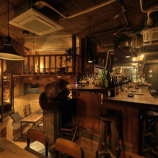 Smoked food x alcohol x secret base ☆ A hideaway for adults in Oimachi