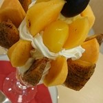 アオイ農園　ぶどうの木 - 柿パフェ♪