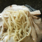 麺屋 明星 - 麺アップ