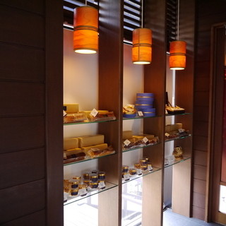 スイーツショップ パティシエ・ラボ_2