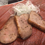 一成 BiViつくば店 - 実際に出てきた炙り鴨のタタキ