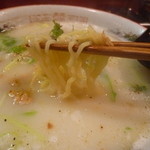 Middonaitonudorujakarutaramen - 中細ちぢれ麺