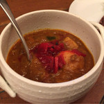 Gyuutan Sumiyaki Rikyuu - カレーは辛さ控えめで、万人受けしそうな味わい。