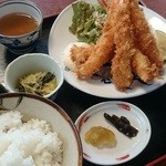 レストラン よし川 - エビフライ定食