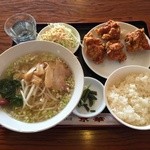 Kyouka - 日替りランチ　若鶏の唐揚げ/塩ラーメン￥680