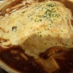 極上赤身肉のステーキと15種類のクラフトビール Beer House KISH - インディアンチーズカレーオムライス