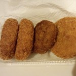 焙煎屋 珈炉 - コロッケ４個で530円でした<れんこんコロッケ、カレーコロッケ、>(2015.10.18)