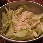 大阪鍋 鉄板焼き 暁 - やみつきキャベツ