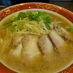 鳥勝 - まる勝ラーメン中（600円）