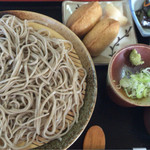 とり井 - もりそばといなりセット 600円
おいなり美味しいよ(❛ᴗ❛人)✧