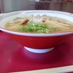 華遊軒 - 2015年10月　味噌ラーメン横から