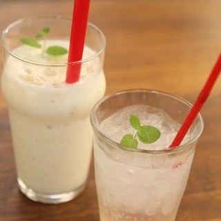 Hamburger Cafe UNICO_2