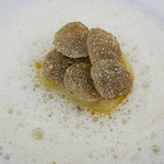 ロオジエ - 帆立貝と秋トリュフのラヴィオル