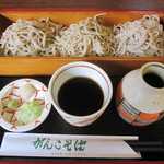 『三色そば　（更科→十割）　\100ｱｯﾌﾟで・・・\１．２００』