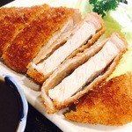 とんかつ なにわ - ロースとんかつ♫衣は全て剥がれてますわ（笑）