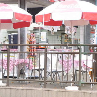 中央通り売店_2