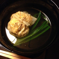 露庵 菊乃井 木屋町店 - ランチ税抜4000円♤椀物 湯葉饅頭